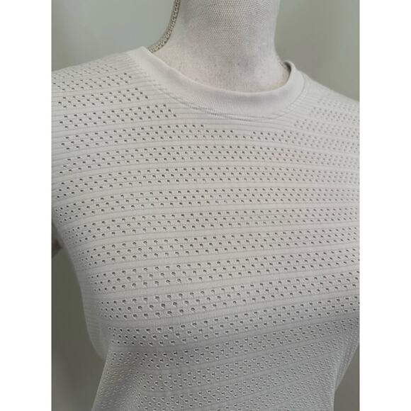 Lululemon Perforated Short Sleeve Top - Picture 3 of 4